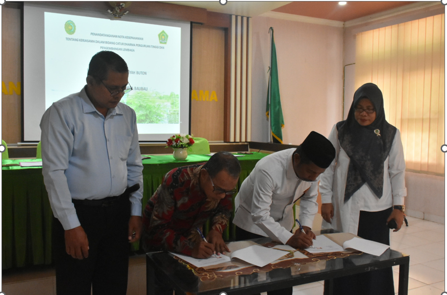 Penandatanganan Nota Kesepakatan FAI UM Buton dan Kantor Kementerian Agama Kota Baubau